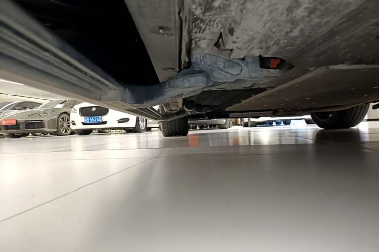 Used Li Auto L9 2022 Max model Left Side Sill