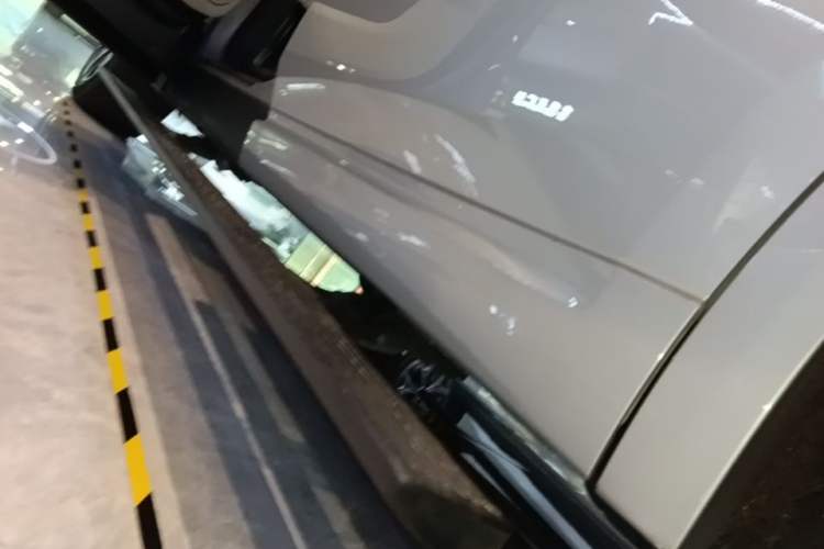 Used Li Auto L9 2022 Max model Left Side Sill