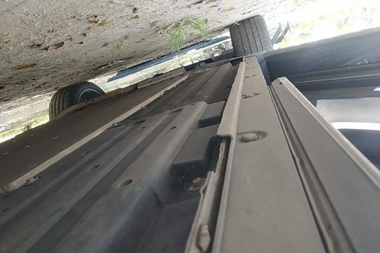 Used Li Auto L9 2022 Max model Left Side Sill
