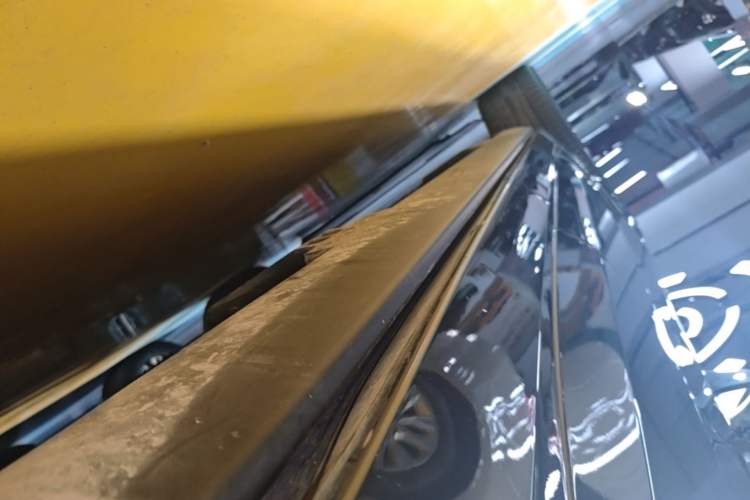 Used Li Auto L9 2022 Max model Left Side Sill