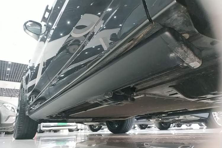 Used Li Auto L9 2022 Max model Left Side Sill