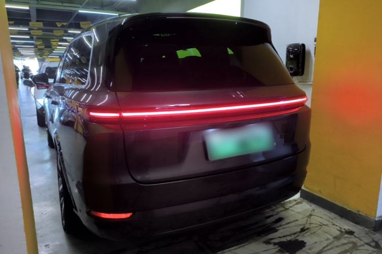 Used Li Auto L9 2022 Max model Rear Left 45 Deg