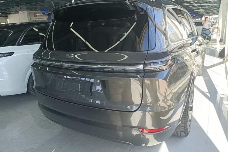 Used Li Auto L9 2022 Max model Rear Right 45 Deg