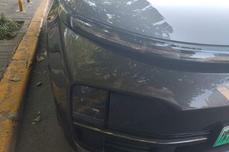 Used Li Auto L9 2022 Max model Right Front Headlight