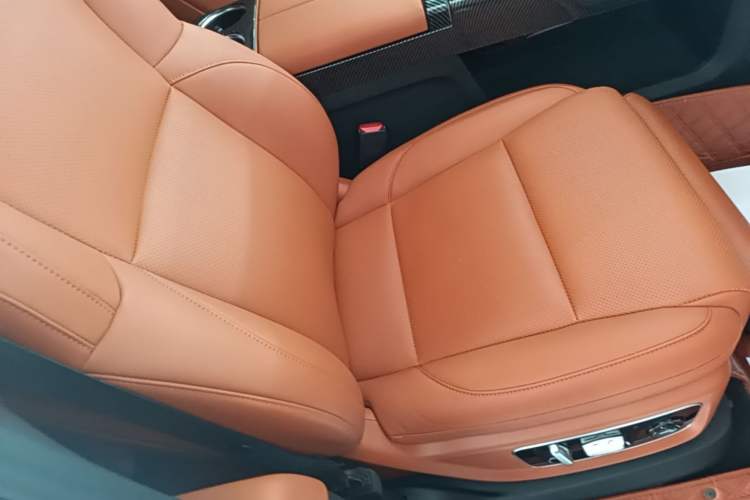 Used Li Auto L9 2022 Max model Right Front Seat