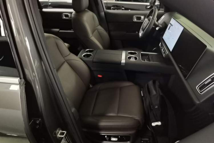 Used Li Auto L9 2022 Max model Right Front Seat