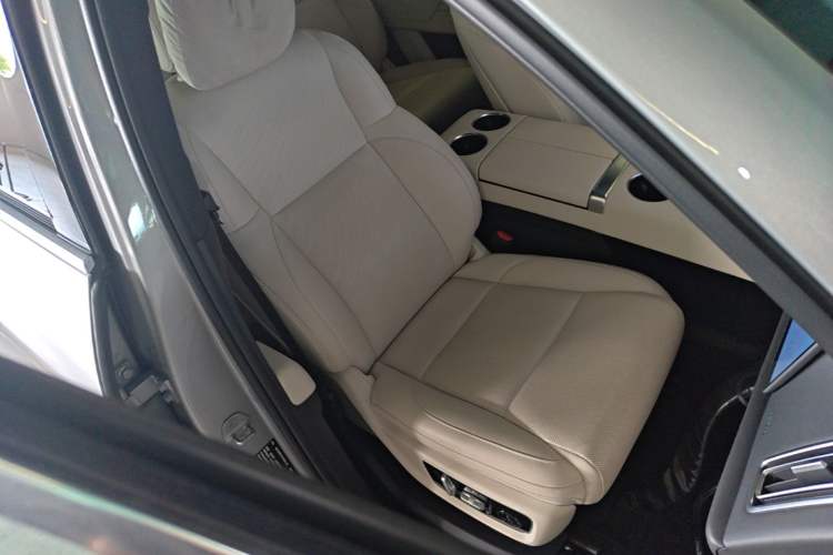 Used Li Auto L9 2022 Max model Right Front Seat