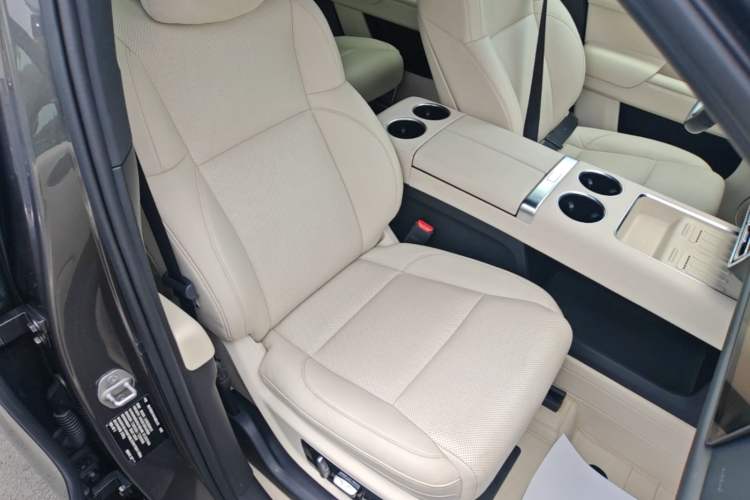 Used Li Auto L9 2022 Max model Right Front Seat
