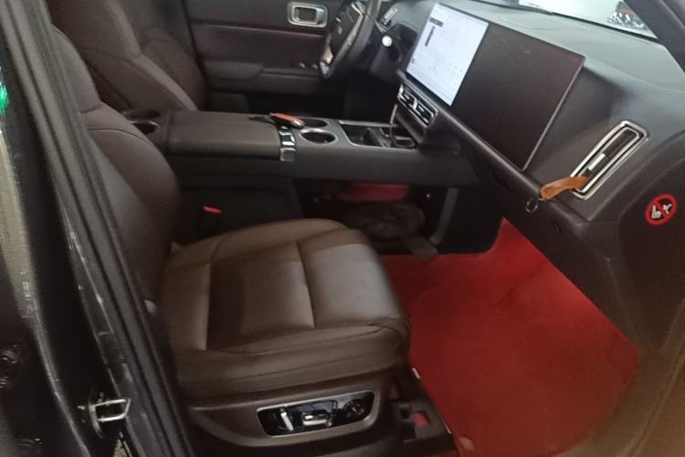 Used Li Auto L9 2022 Max model Right Front Seat