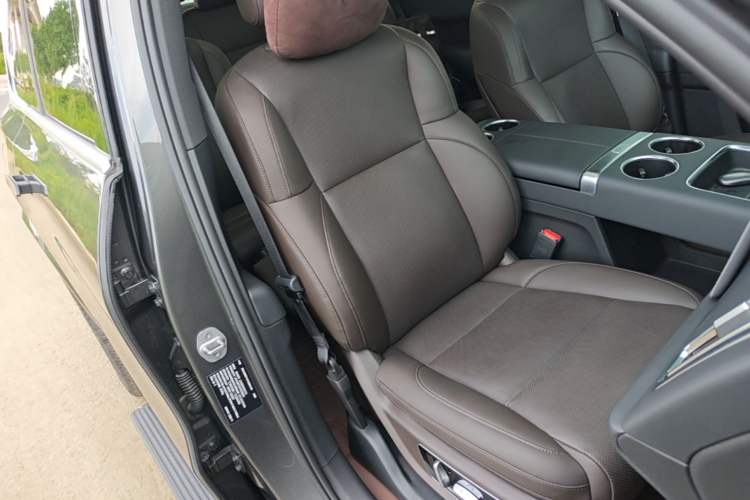 Used Li Auto L9 2022 Max model Right Front Seat
