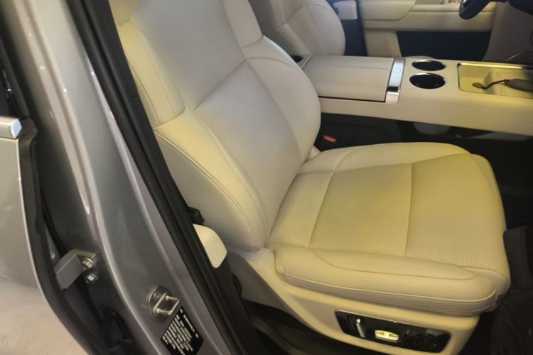 Used Li Auto L9 2022 Max model Right Front Seat