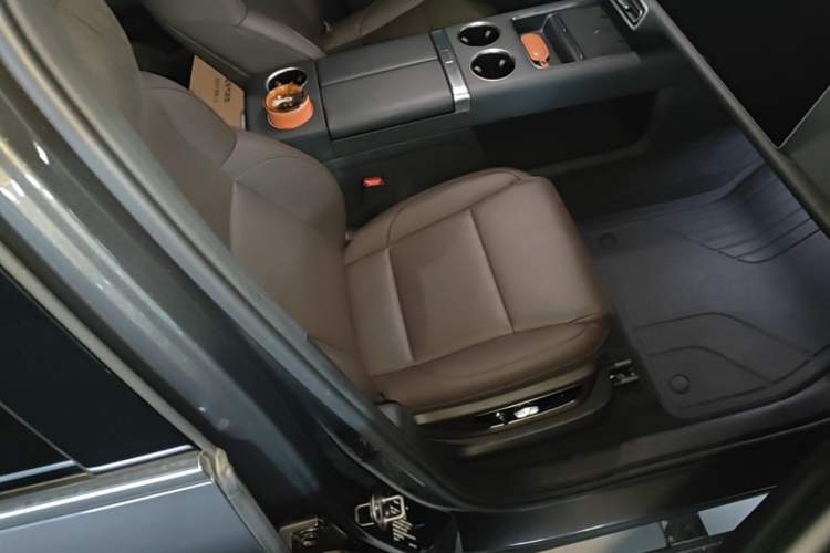 Used Li Auto L9 2022 Max model Right Front Seat