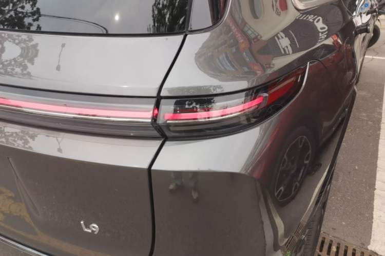 Used Li Auto L9 2022 Max model Right Rear Taillight