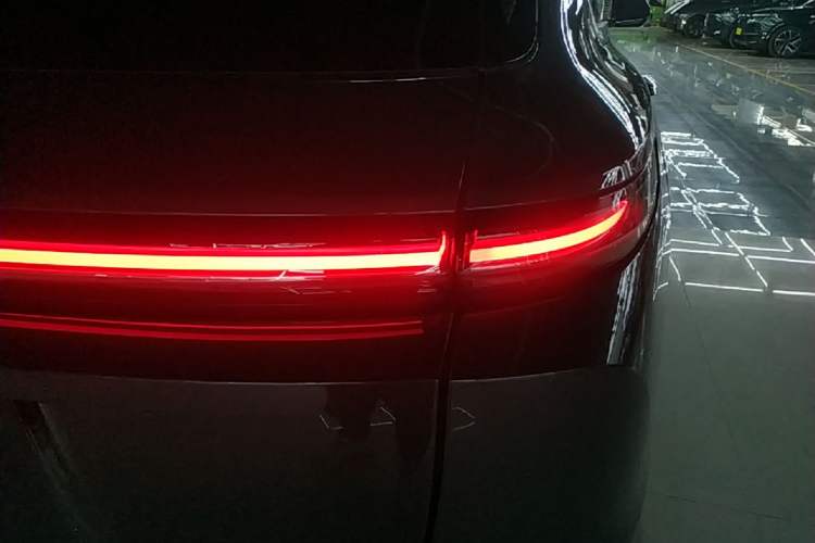 Used Li Auto L9 2022 Max model Right Rear Taillight