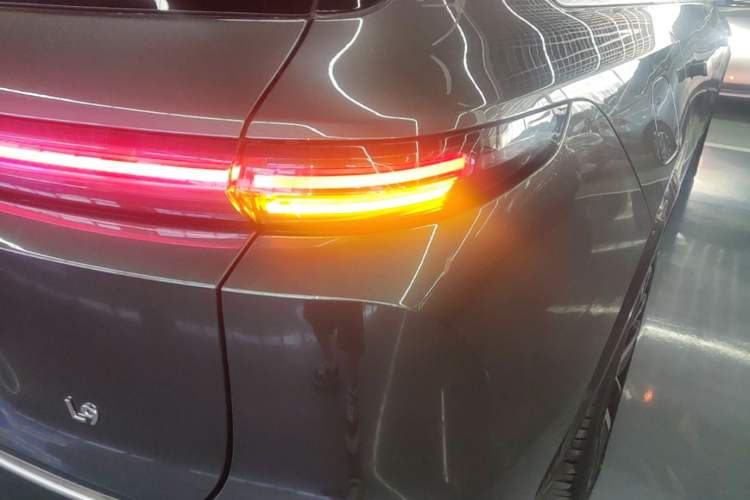 Used Li Auto L9 2022 Max model Right Rear Taillight