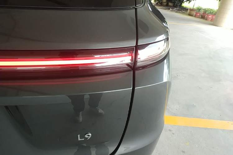Used Li Auto L9 2022 Max model Right Rear Taillight