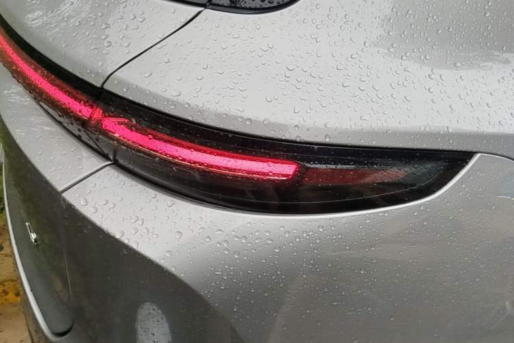 Used Li Auto L9 2022 Max model Right Rear Taillight