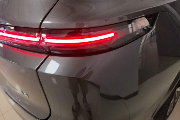 Used Li Auto L9 2022 Max model Right Rear Taillight