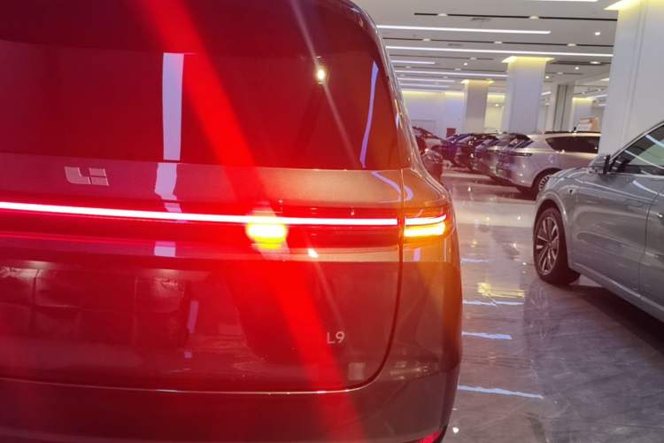 Used Li Auto L9 2022 Max model Right Rear Taillight