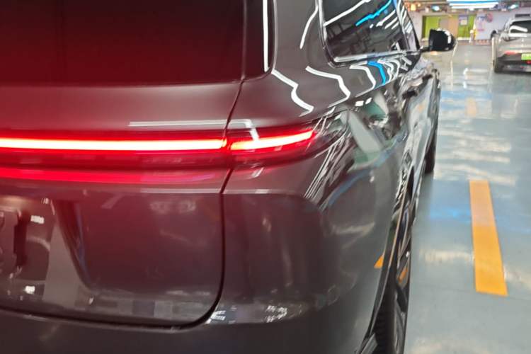 Used Li Auto L9 2022 Max model Right Rear Taillight