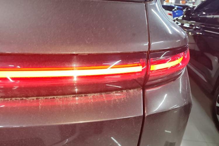 Used Li Auto L9 2022 Max model Right Rear Taillight