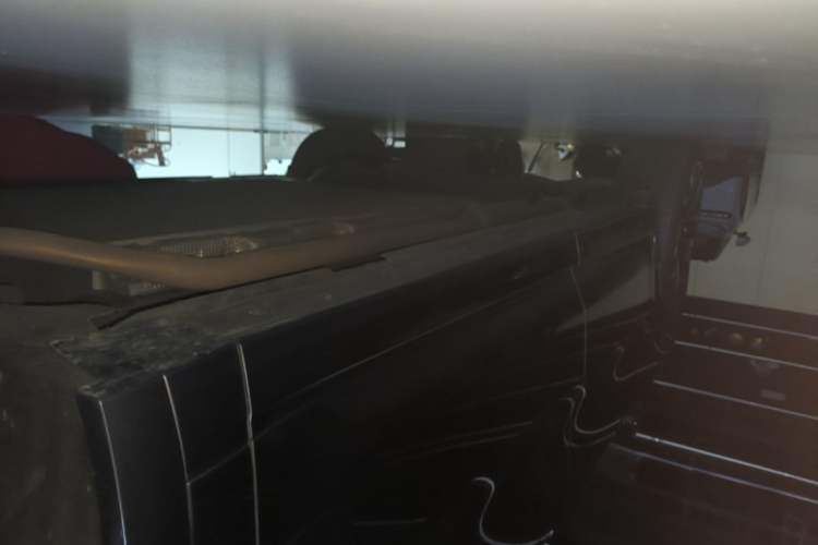 Used Li Auto L9 2022 Max model Right Side Sill