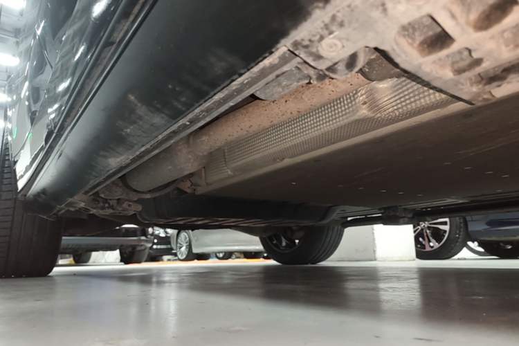 Used Li Auto L9 2022 Max model Right Side Sill