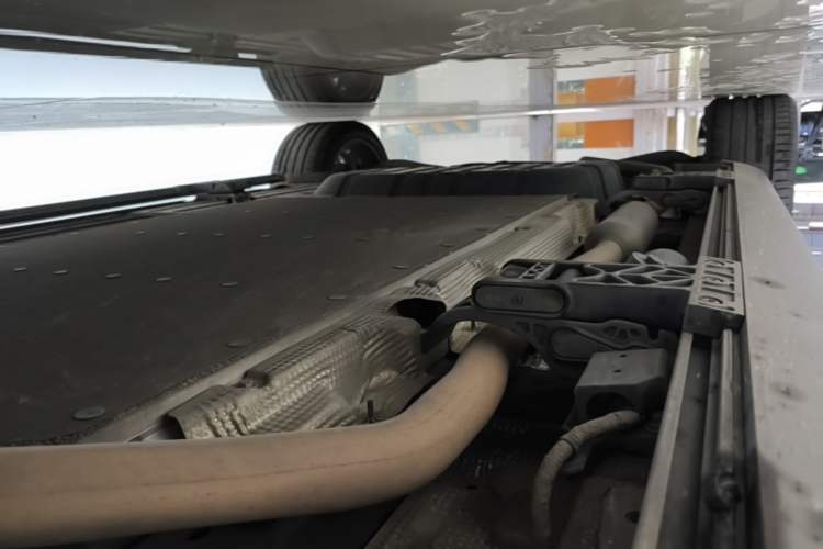 Used Li Auto L9 2022 Max model Right Side Sill