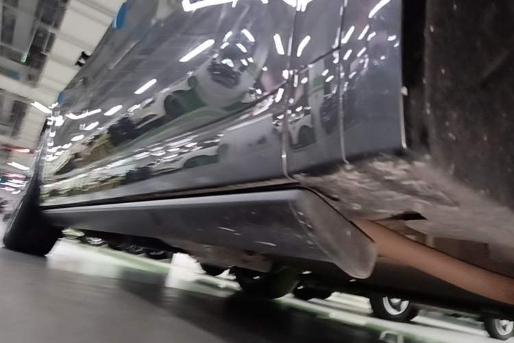 Used Li Auto L9 2022 Max model Right Side Sill