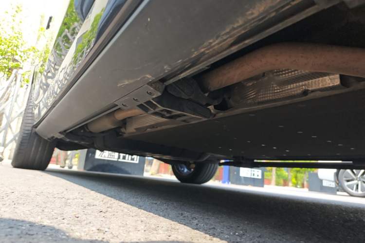 Used Li Auto L9 2022 Max model Right Side Sill