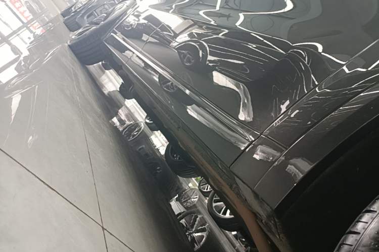 Used Li Auto L9 2022 Max model Right Side Sill