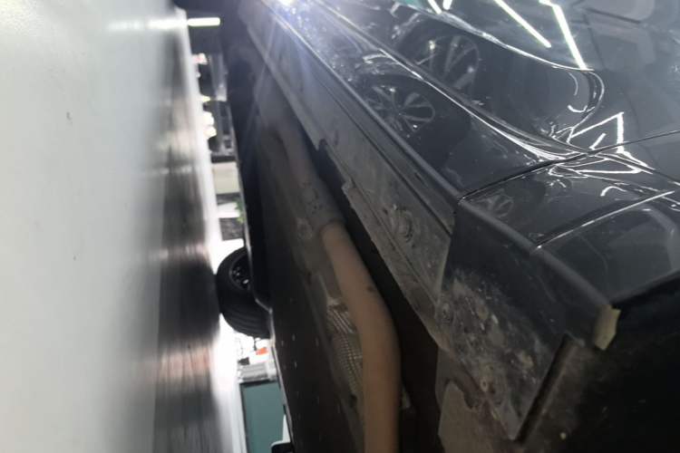 Used Li Auto L9 2022 Max model Right Side Sill