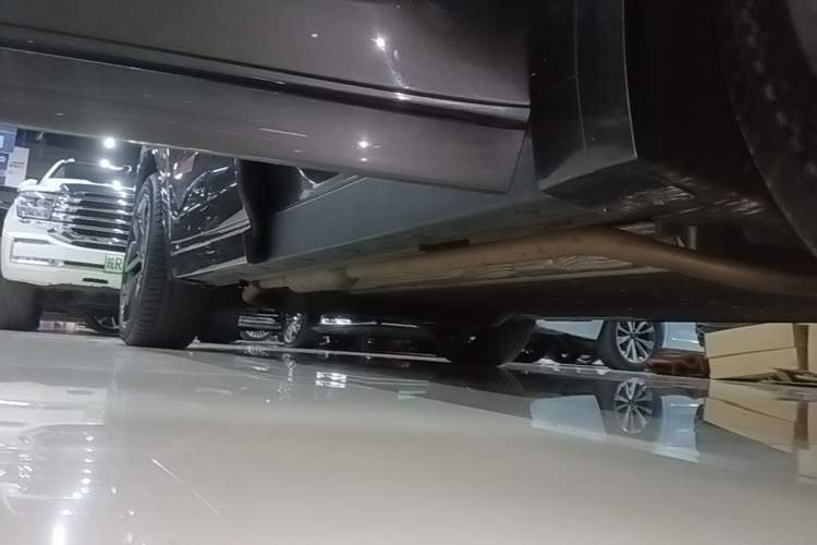 Used Li Auto L9 2022 Max model Right Side Sill
