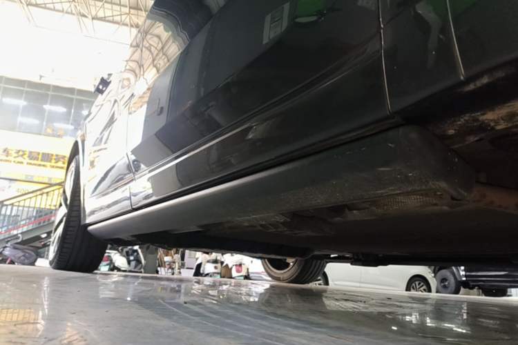 Used Li Auto L9 2022 Max model Right Side Sill
