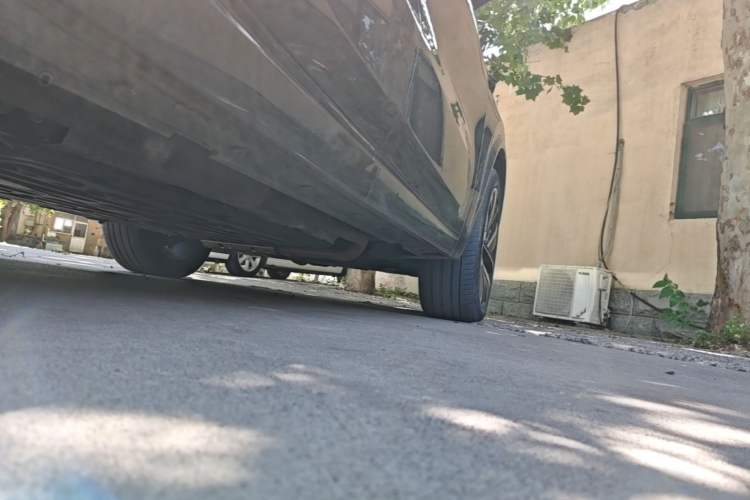 Used Li Auto L9 2022 Max model Right Side Sill
