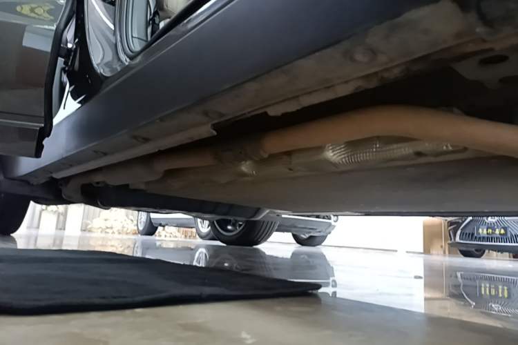 Used Li Auto L9 2022 Max model Right Side Sill
