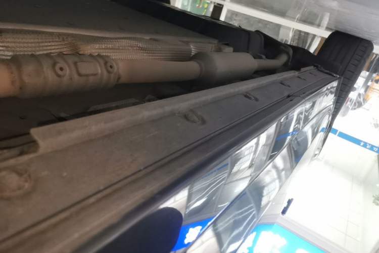 Used Li Auto L9 2022 Max model Right Side Sill