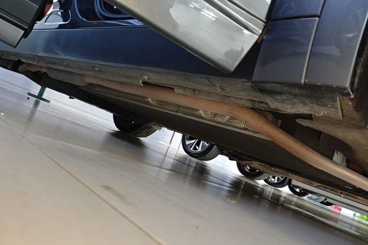 Used Li Auto L9 2022 Max model Right Side Sill
