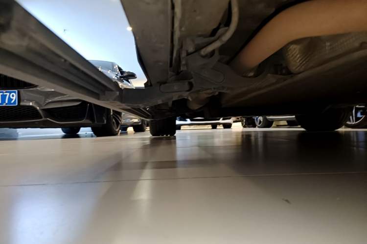 Used Li Auto L9 2022 Max model Right Side Sill