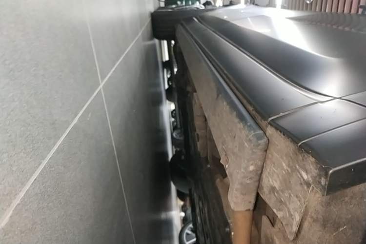 Used Li Auto L9 2022 Max model Right Side Sill