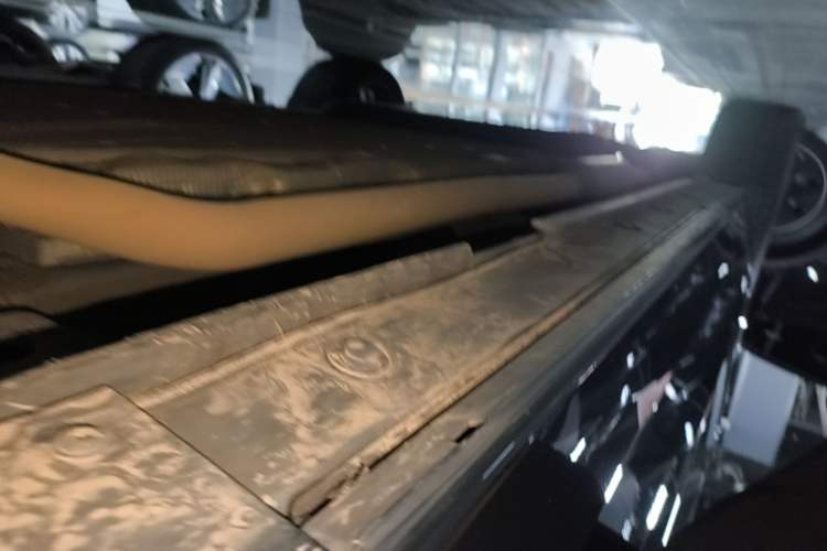 Used Li Auto L9 2022 Max model Right Side Sill