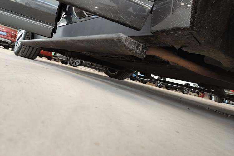 Used Li Auto L9 2022 Max model Right Side Sill