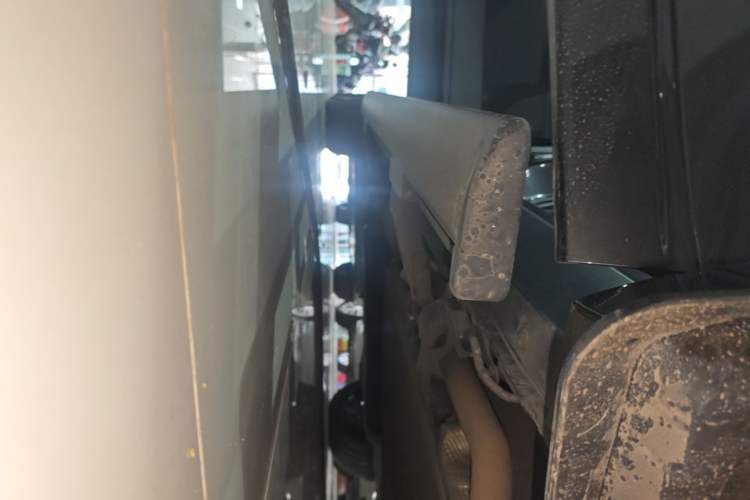 Used Li Auto L9 2022 Max model Right Side Sill