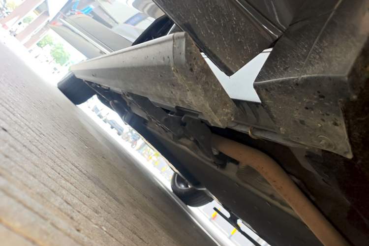 Used Li Auto L9 2022 Max model Right Side Sill