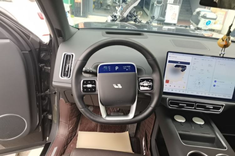 Used Li Auto L9 2022 Max model Steering Wheel