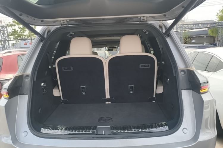 Used Li Auto L9 2022 Max model Trunk