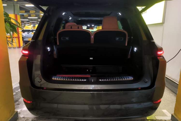 Used Li Auto L9 2022 Max model Trunk