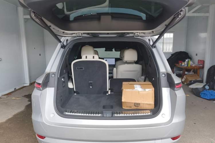 Used Li Auto L9 2022 Max model Trunk