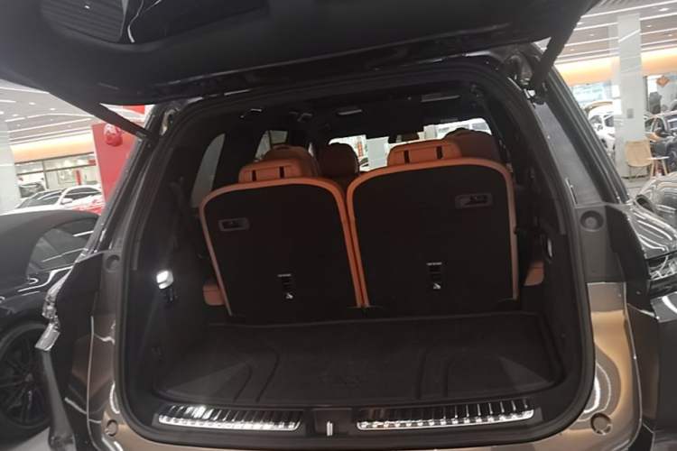 Used Li Auto L9 2022 Max model Trunk