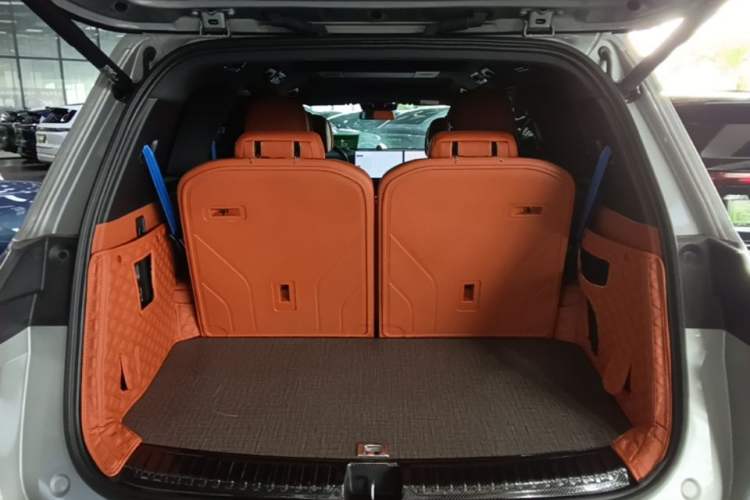 Used Li Auto L9 2022 Max model Trunk
